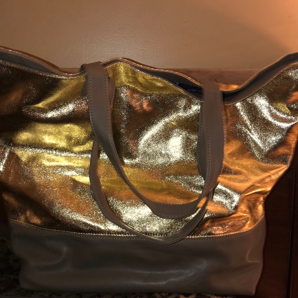 Handbag - Picture 5 of 8